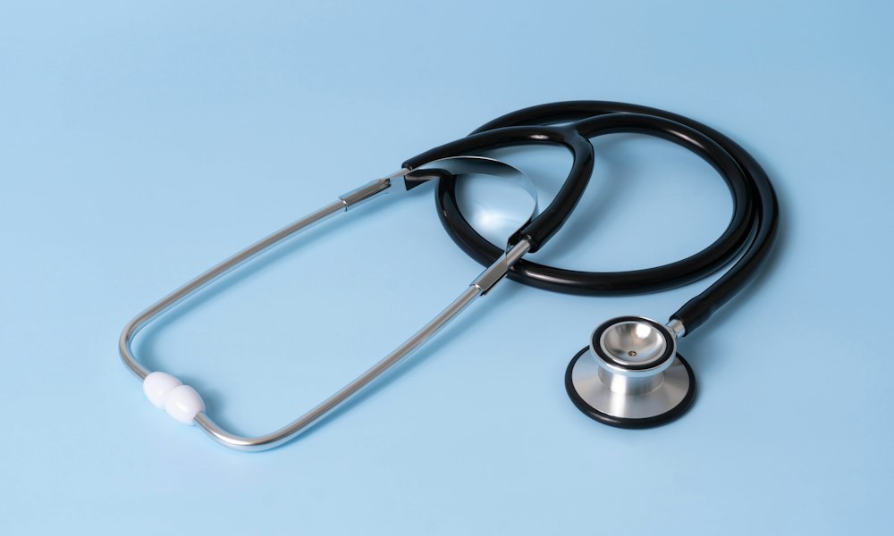 Testosterone enanthate in women: virilisation risks